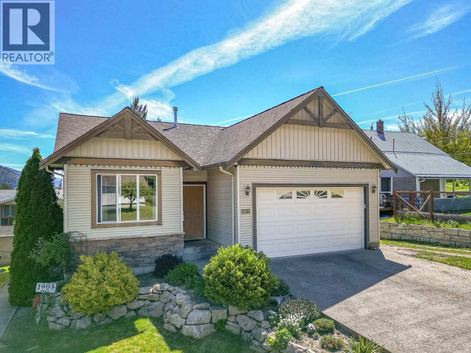 Property Photo:  1903 Northern Street  BC V0E 1V0 