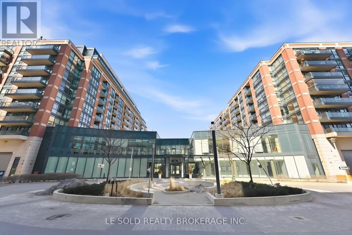 Property Photo:  525 Wilson Avenue 545  ON M3H 0A7 