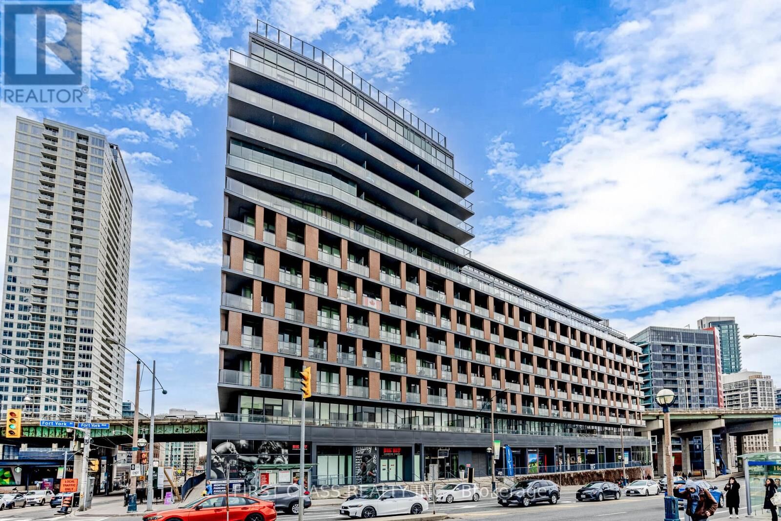 Property Photo:  169 Fort York Boulevard 216  ON M5V 0C8 