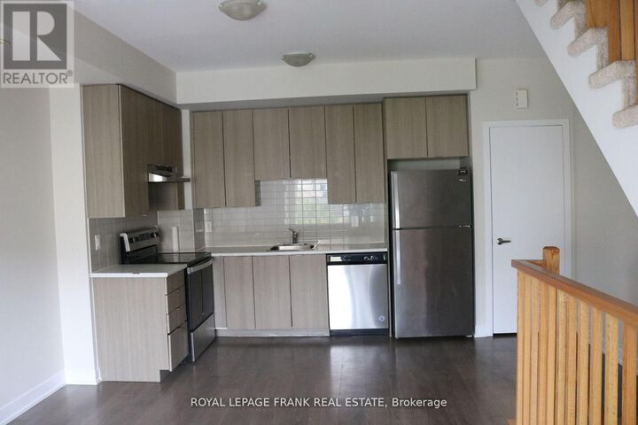 Property Photo:  70 Orchid Place Drive 26  ON M1B 0C4 