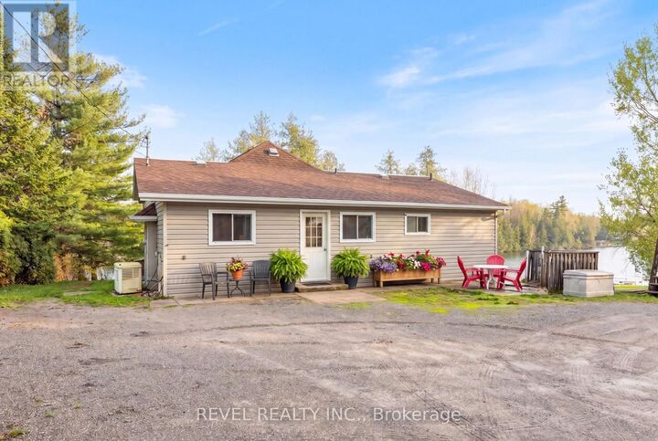 Photo de la propriété:  106 Coldstream Road  ON K0M 1N0 