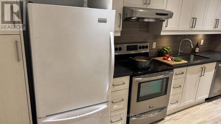 Property Photo: 62 Nealon Avenue Lower ON M4K 1Z2