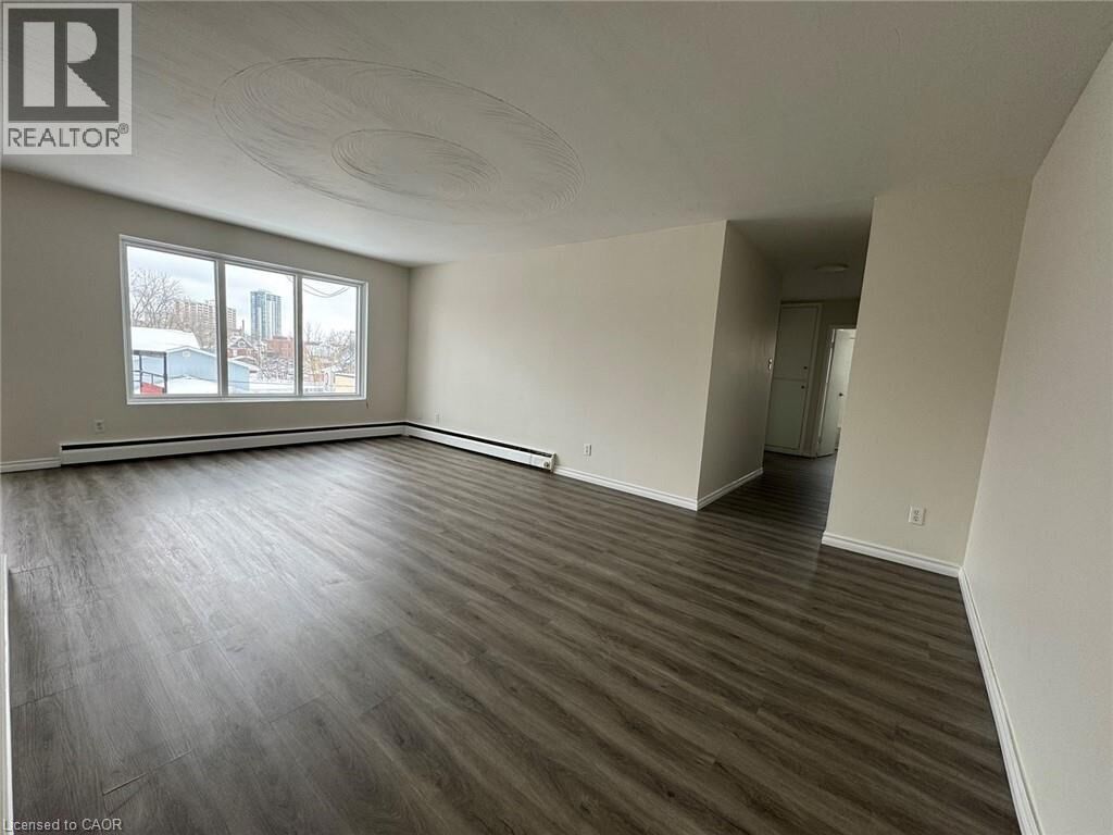 Property Photo:  232 Louisa Street 9A  ON N2H 5M7 