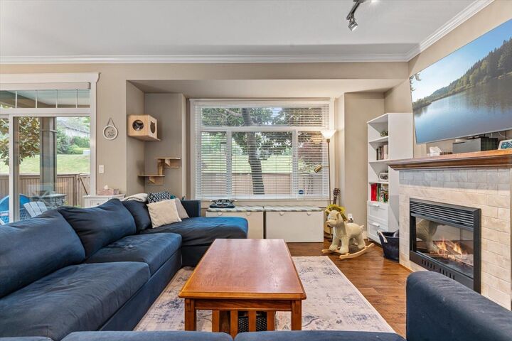 Photo de la propriété:  5623 Teskey Way 8  BC V2R 0K9 