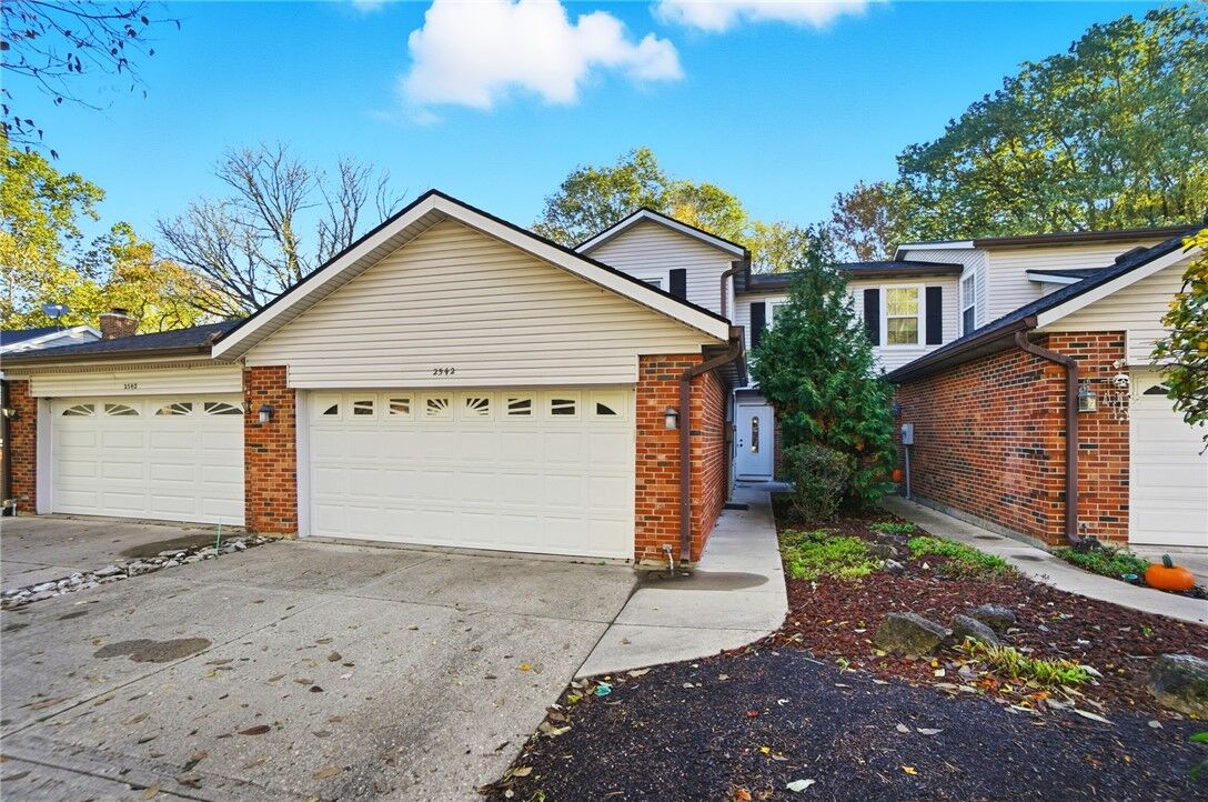Property Photo:  2542 Valais Court  OH 45458 