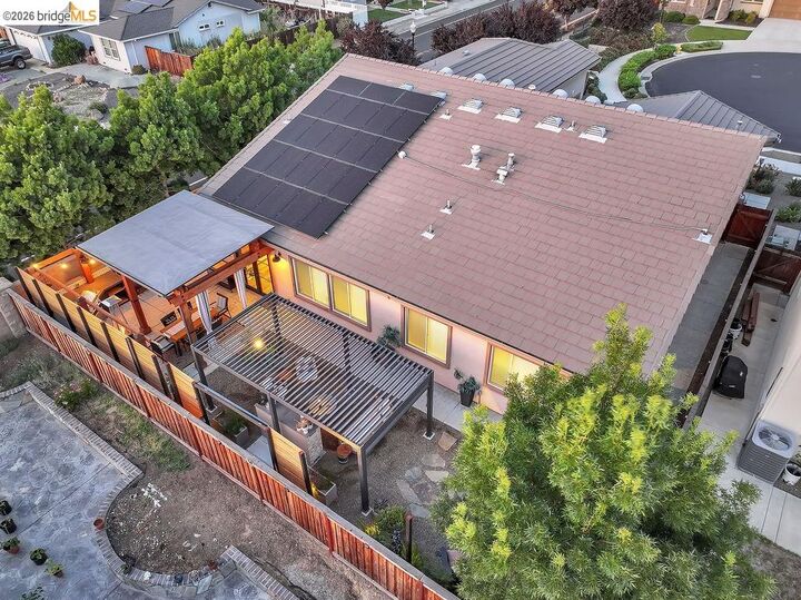 Property Photo: 183 Avery Ct CA 94513