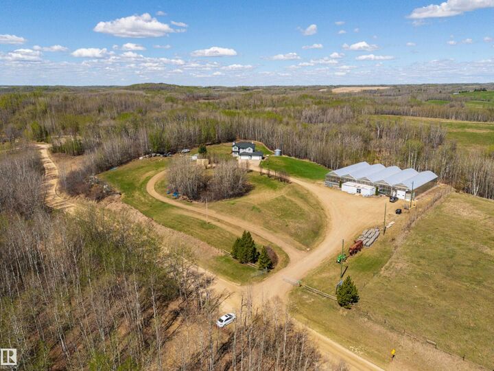 1130 Twp Road 535 — photo 1