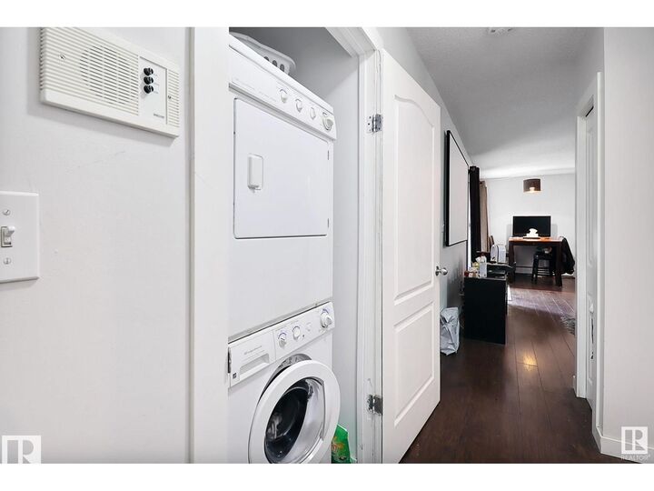 Property Photo:  10138 116 Street NW  AB T5K 1V8 