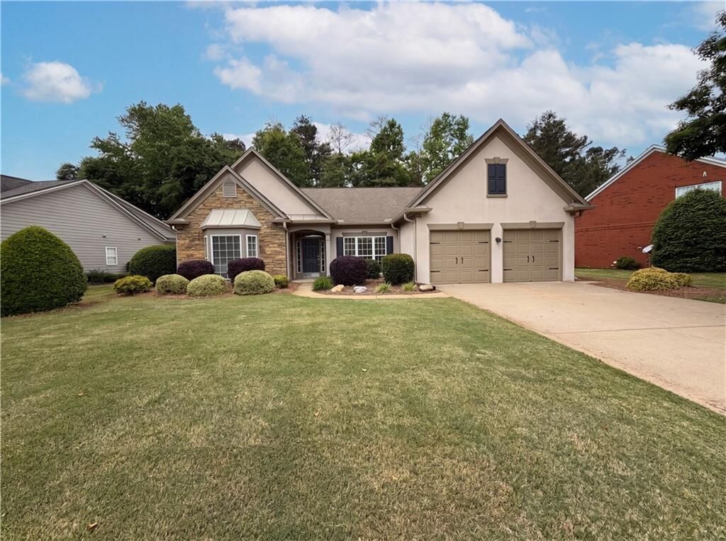 Property Photo: 1255 Bookhout Drive GA 30041