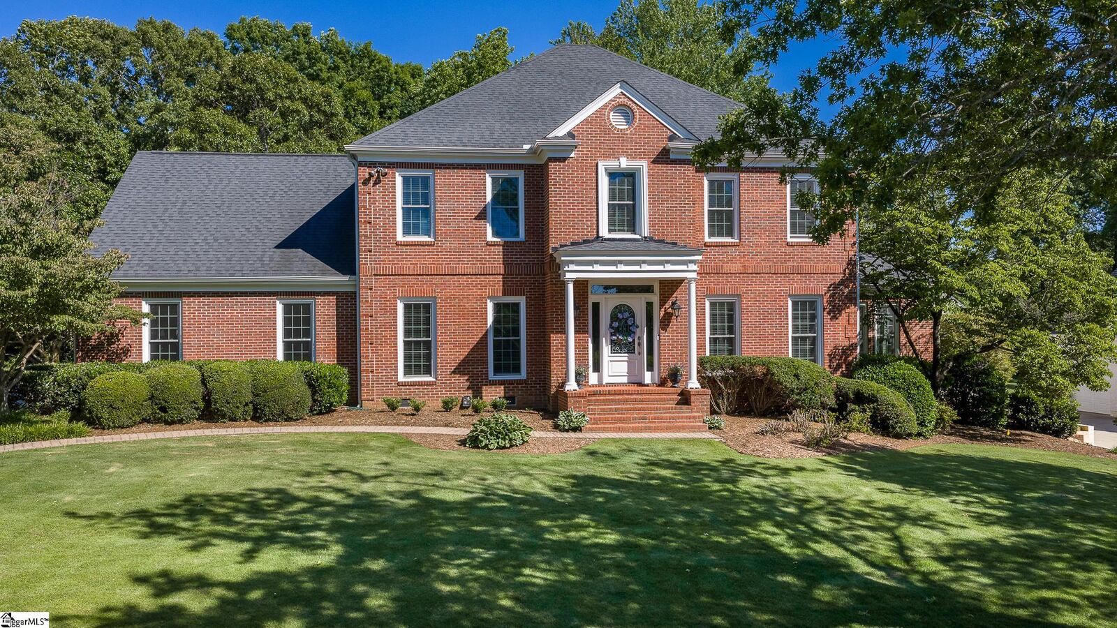 Property Photo: 117 Thornblade Boulevard SC 29650