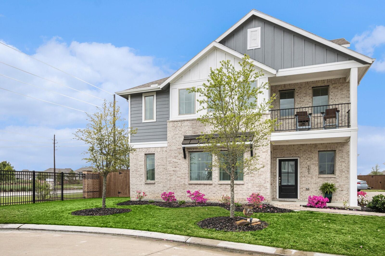 Property Photo: 7603 Green Bulrush Way TX 77493