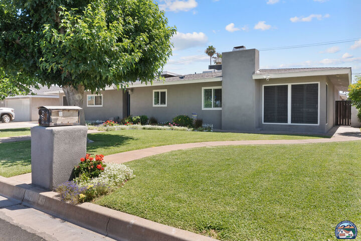 Property Photo: 676 Willard Ave CA 92227