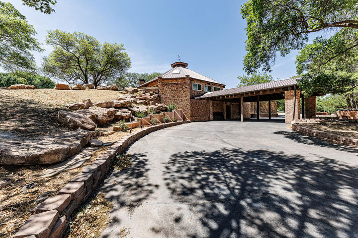 Property Photo:  409 Mill Road  TX 79403 