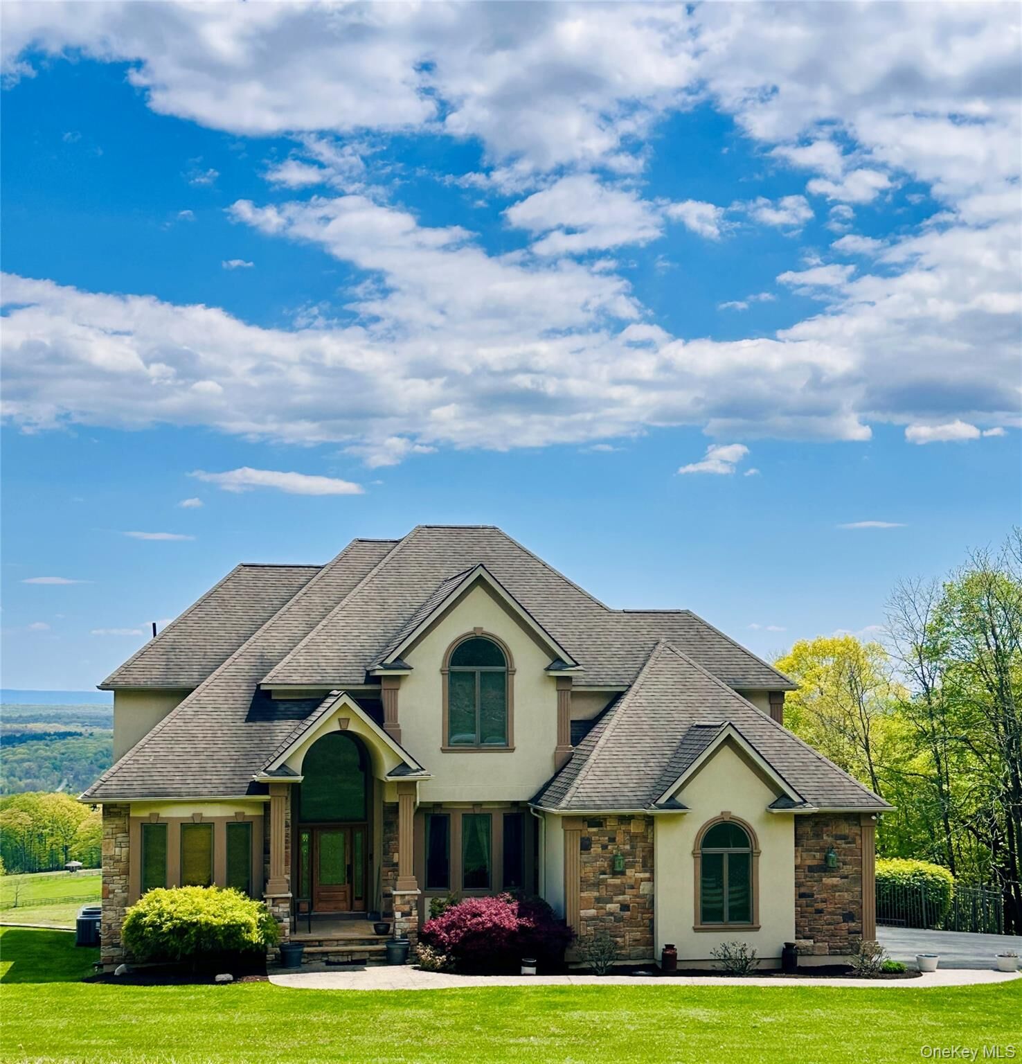 Property Photo:  4 Rachel Court  NY 12721 