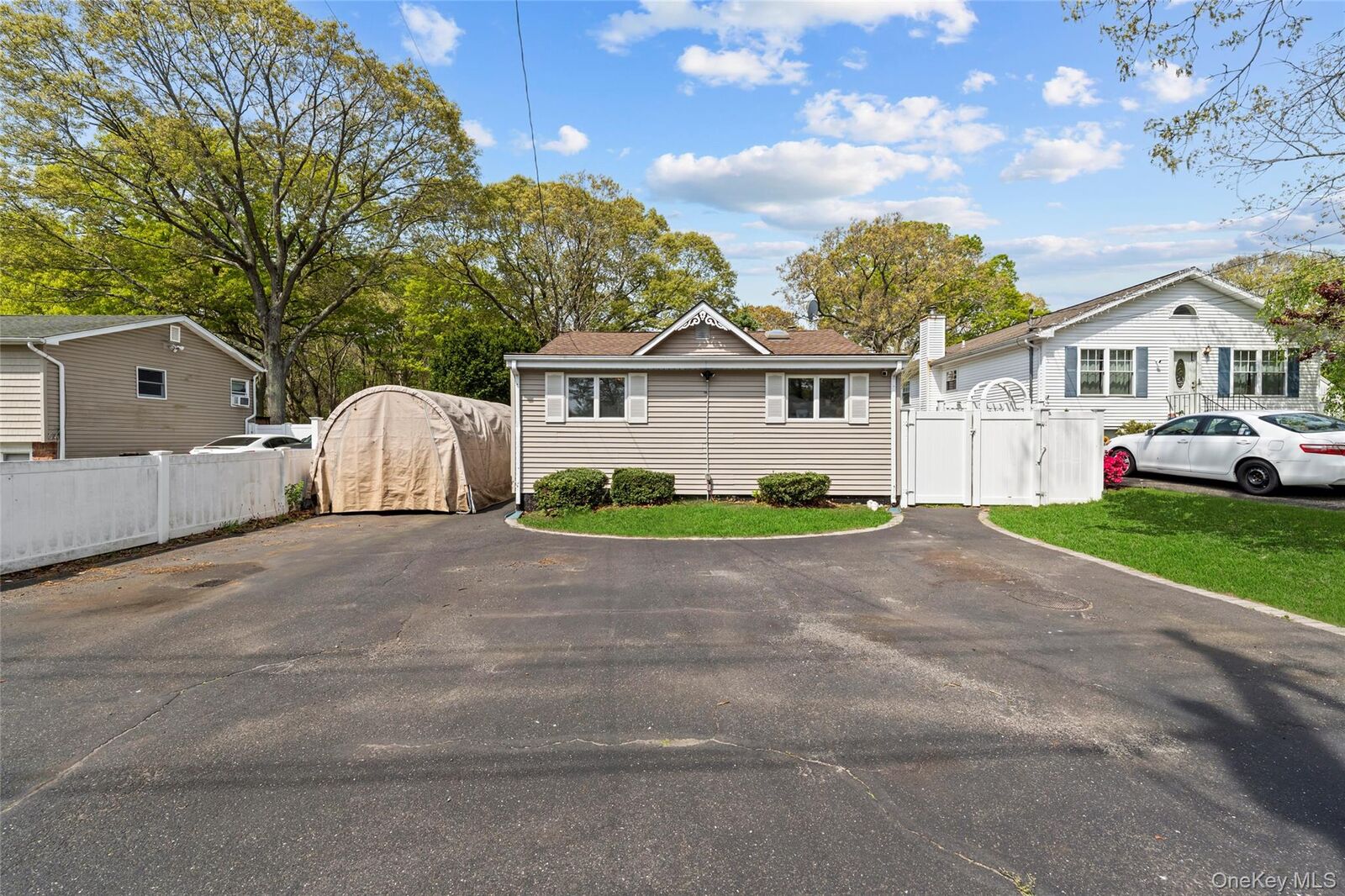 Property Photo:  164 Dare Road  NY 11784 