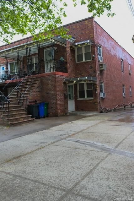Property Photo:  2061 E 60th Street  NY 11234 
