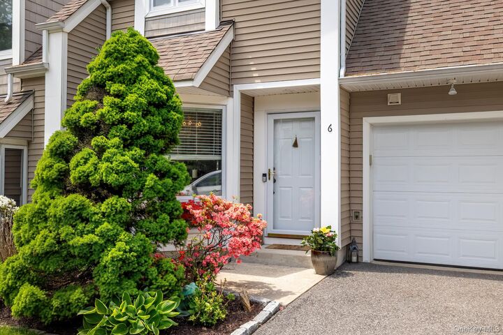 Property Photo: 6 Spring Pond Drive NY 10562