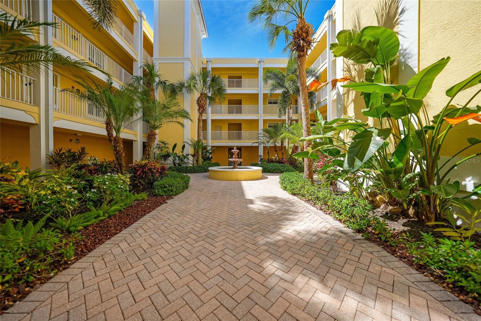 Property Photo:  255 West End Drive 3308  FL 33950 