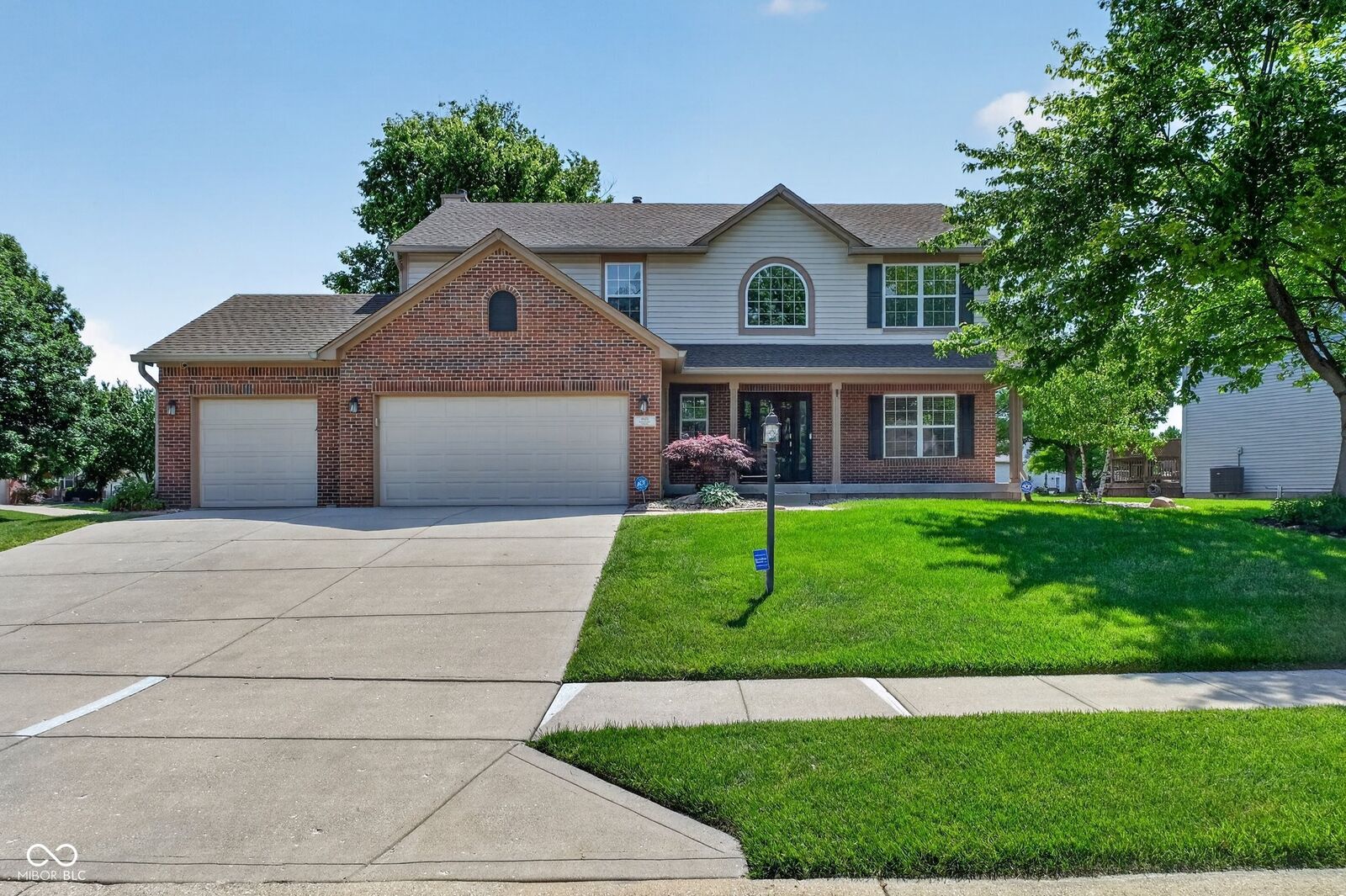 Property Photo: 8025 Winterset Circle IN 46214