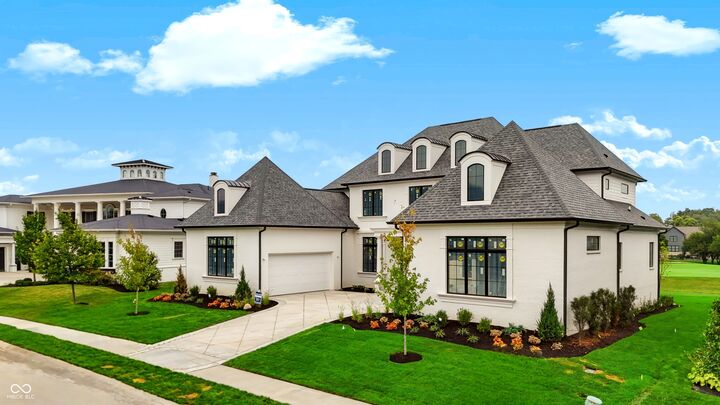 Property Photo: 108 Chatham Hills Boulevard IN 46074