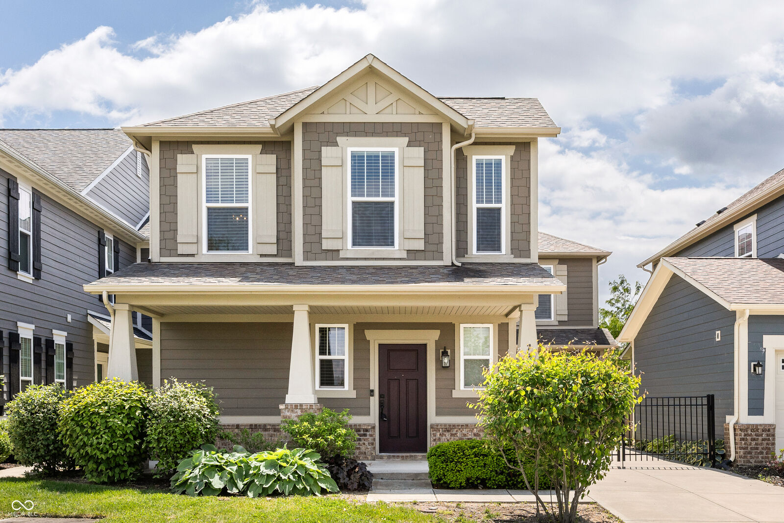 Property Photo:  7228 Broadacre Court  IN 46033 