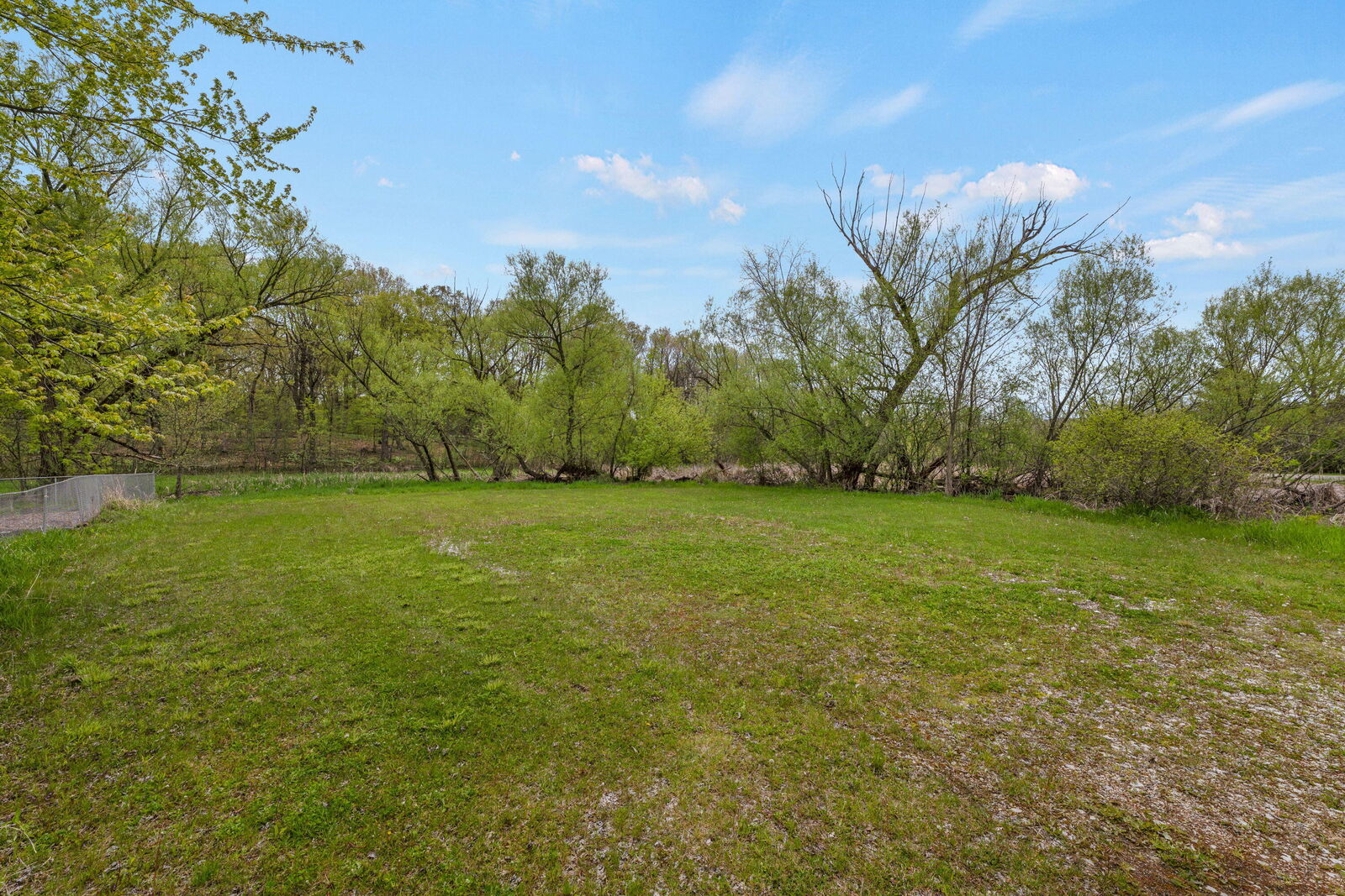 Property Photo:  3431 S Shore Dr  WI 53033 