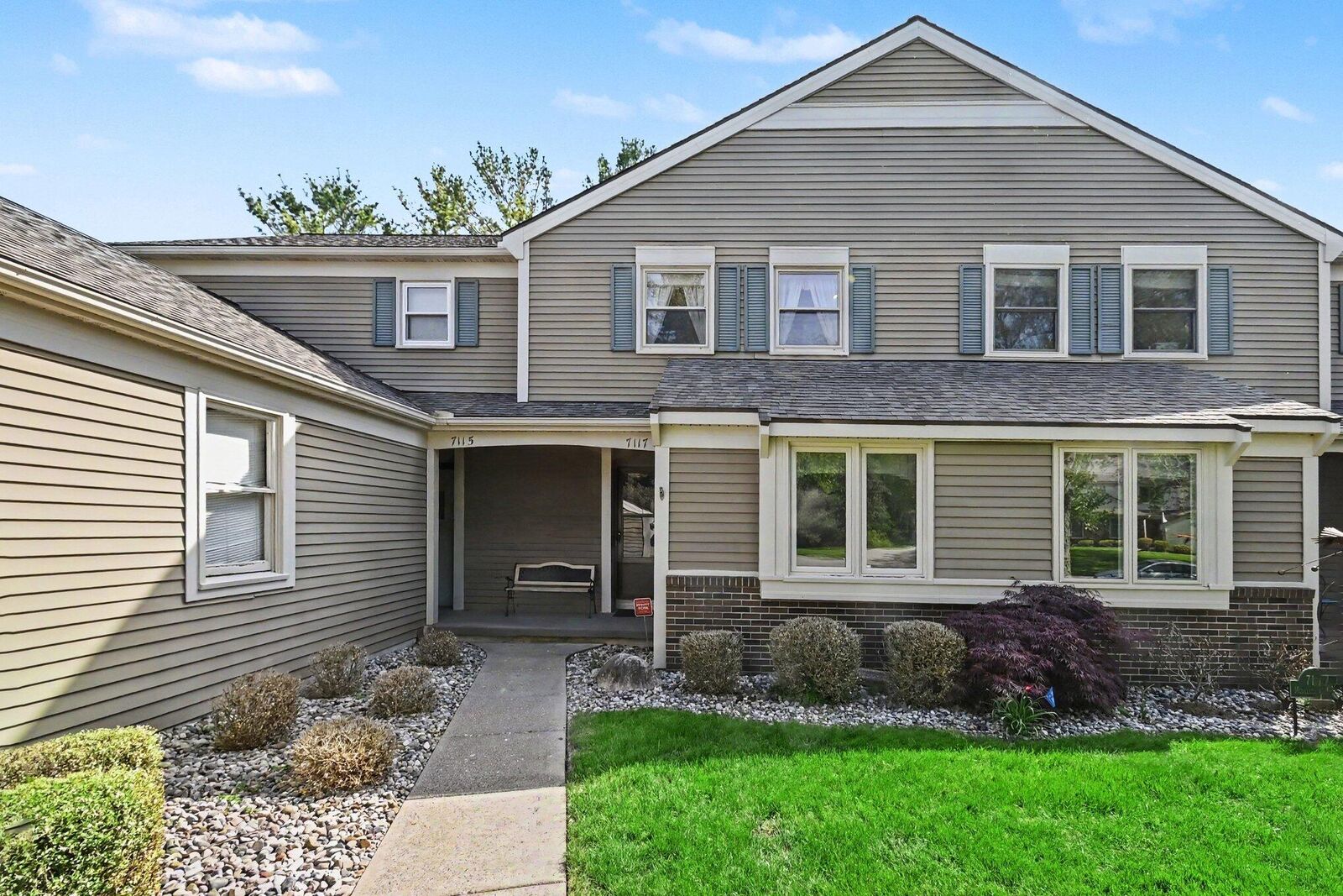 Property Photo:  7117 Medallion Drive  MI 48917 