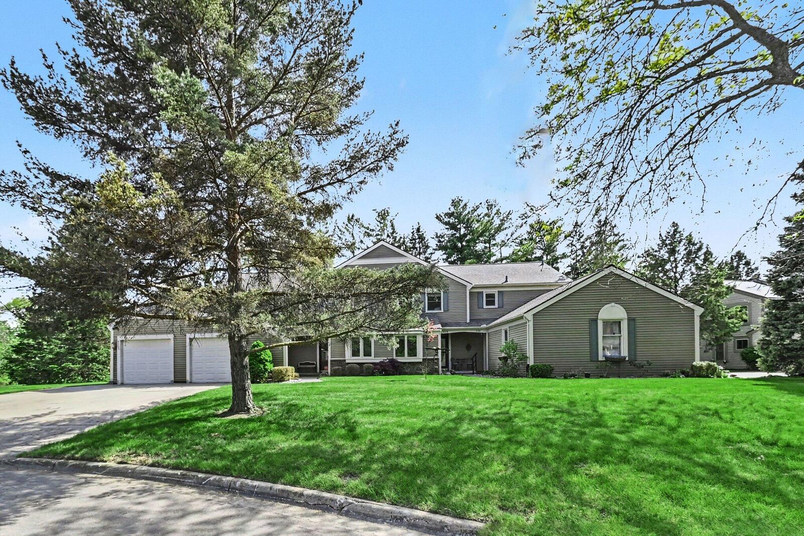 Property Photo: 7117 Medallion Drive MI 48917