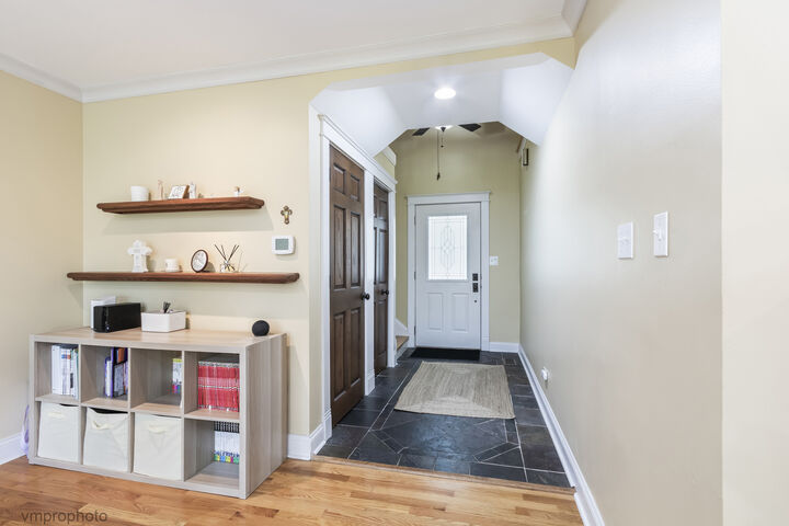 Property Photo:  4501 Opal Drive  IL 60192 