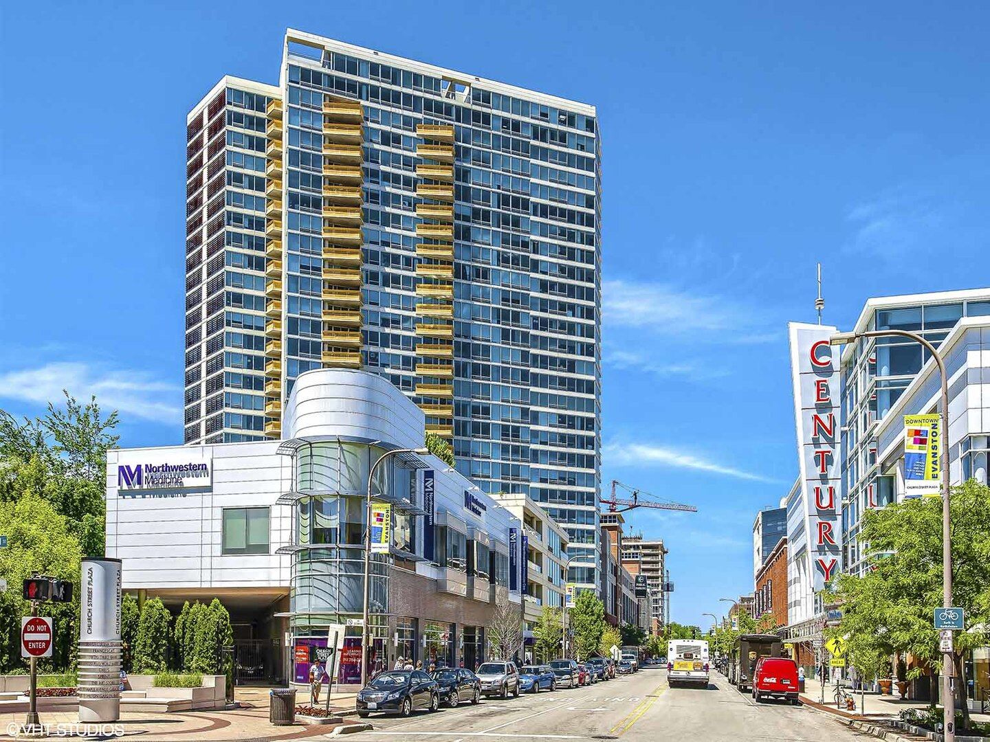 Property Photo:  1720 Maple Avenue 2710  IL 60201 