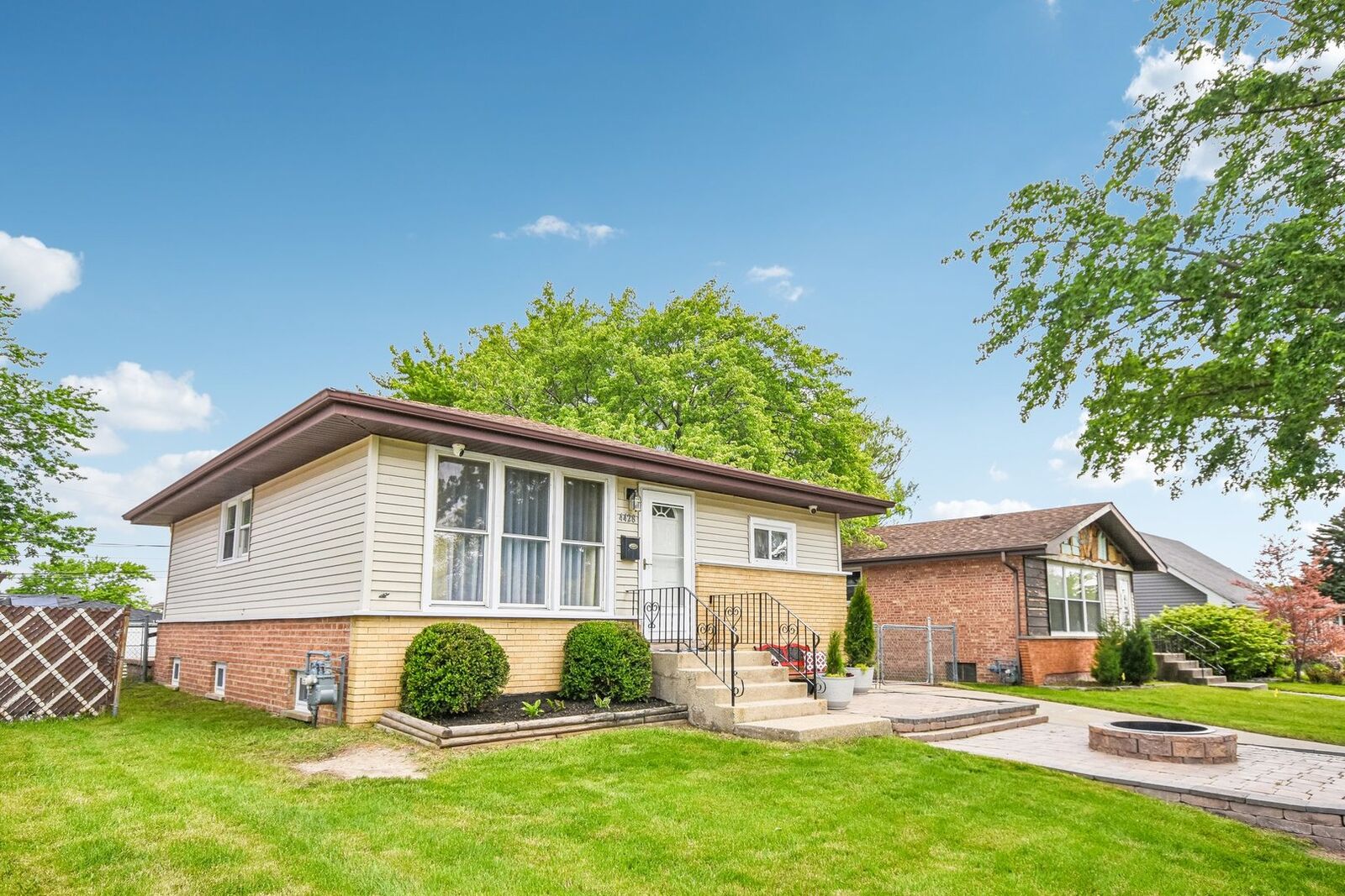 Property Photo: 4428 Lisa Lane IL 60452