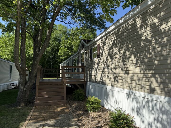 Property Photo:  153 Oak Valley Drive  IL 62901 