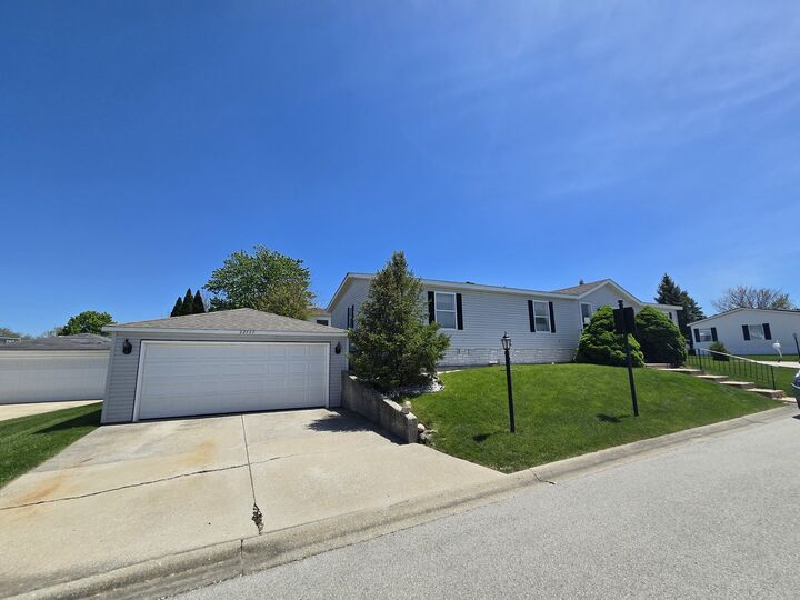 Property Photo:  22737 Beverly Drive  IL 60423 
