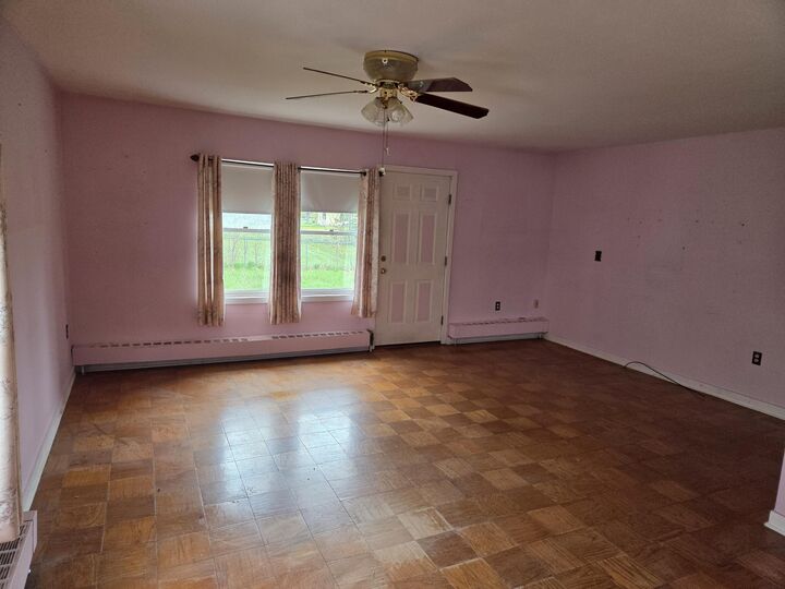 Property Photo:  10 Maxwell Lane  ME 04401 