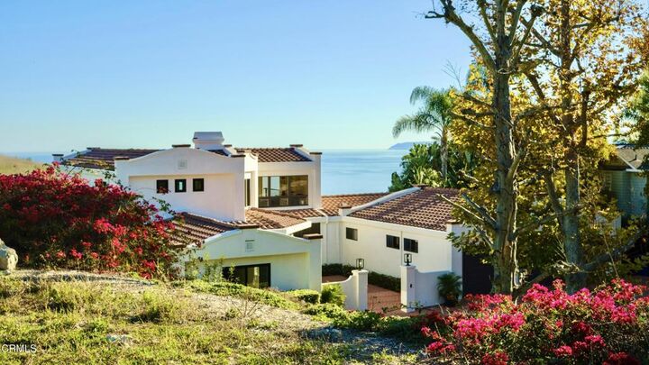 Property Photo: 8 Burrell Lane CA 90275