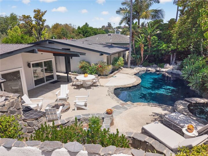 Property Photo:  13132 Barrett Hill Circle  CA 92705 