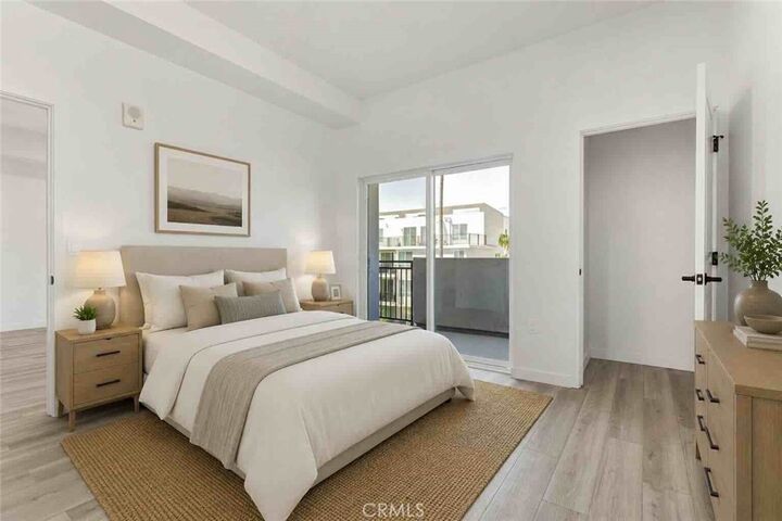 Property Photo:  14810 Delano Street 406  CA 91411 