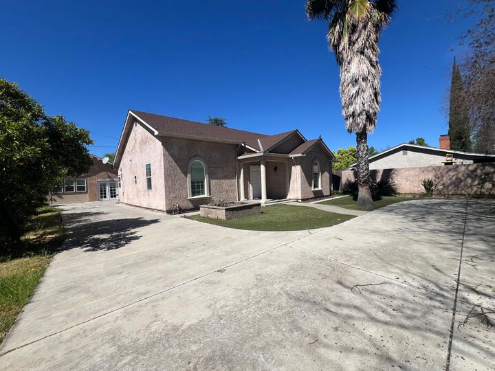 Property Photo:  1629 College Avenue  CA 95350 