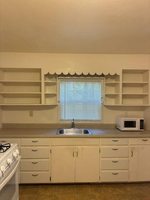 Property Photo:  2823 Blair Road  CA 95726 