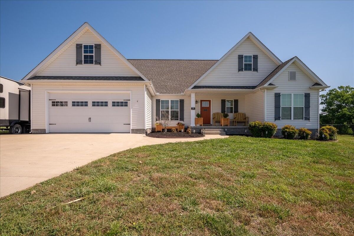 Property Photo:  460 Ables Ln  TN 38478 
