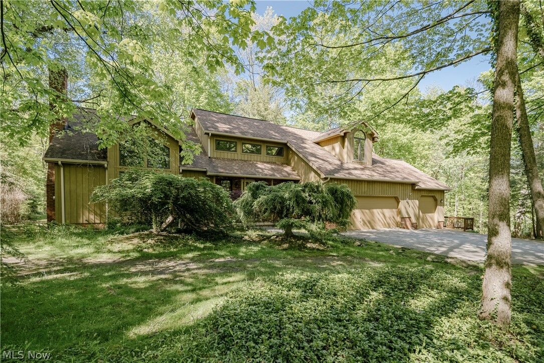 Property Photo:  33475 Miles Road  OH 44022 