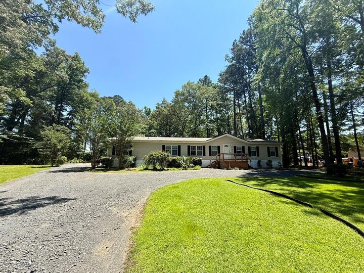 Property Photo:  346 Lintwin Circle  LA 71006 