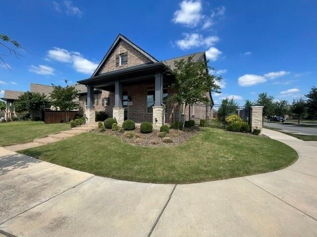 Property Photo:  4801 Park View Place  TX 76005 