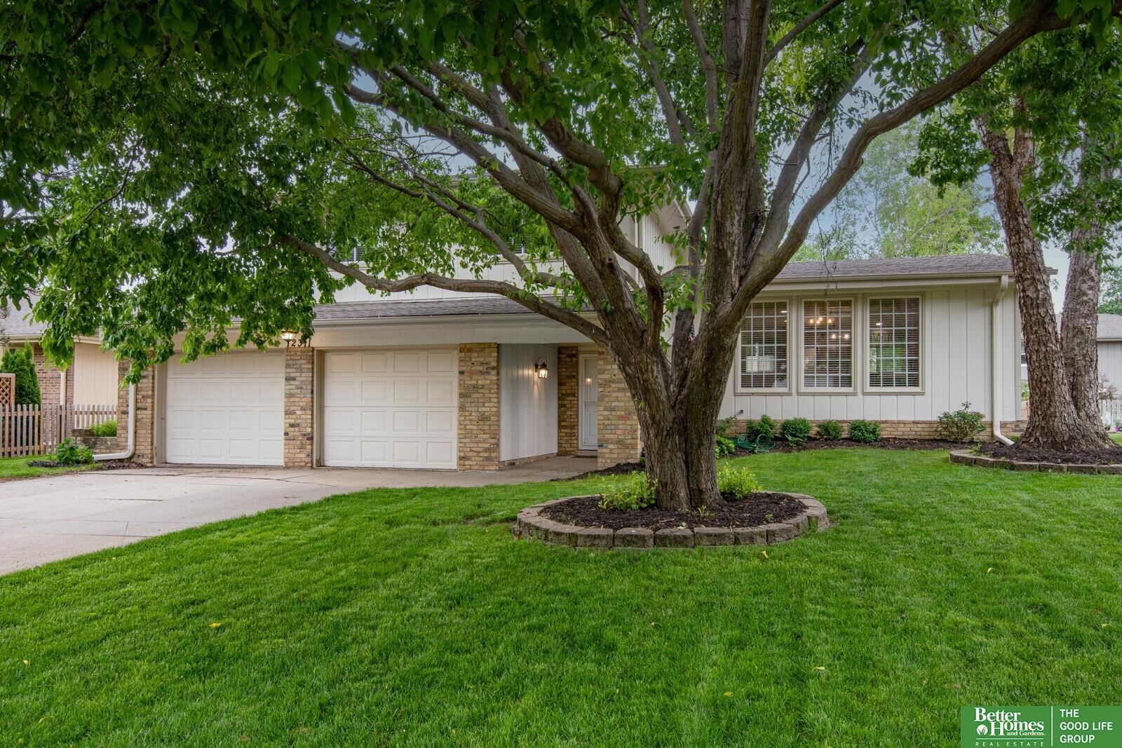 Property Photo:  12311 Franklin Street  NE 68154 