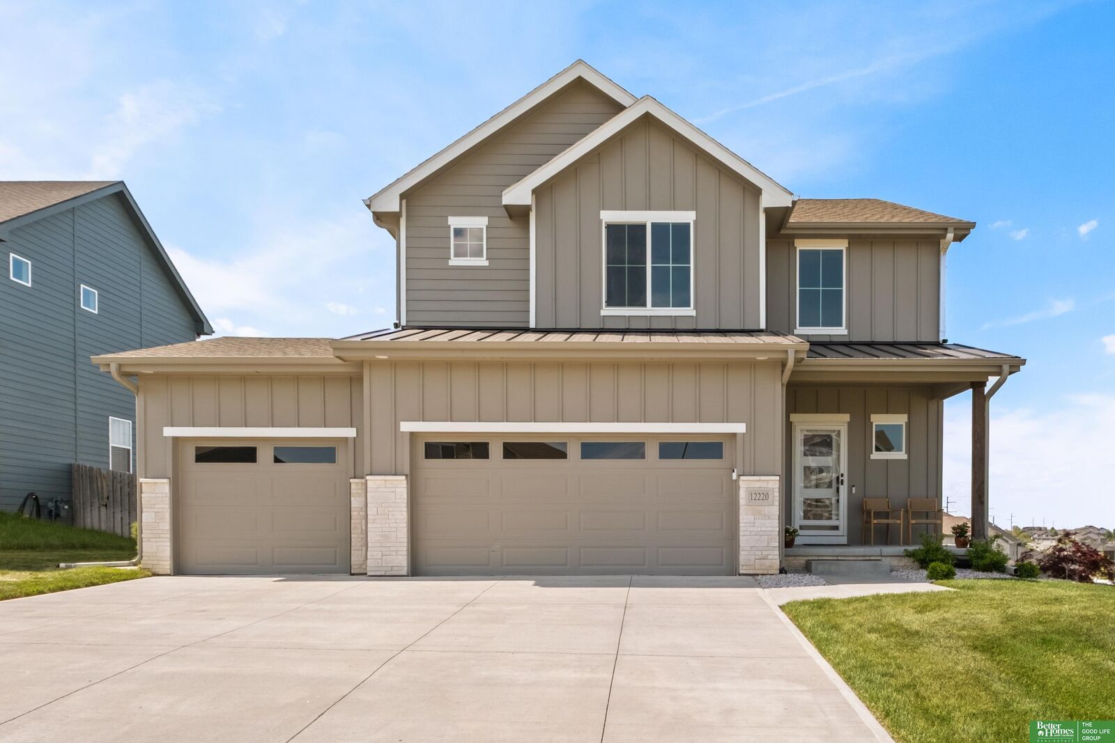 Property Photo:  12220 S 111th Avenue  NE 68046 