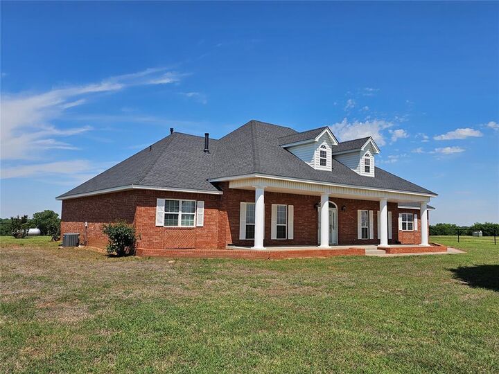 Property Photo: 26697 State Highway 74 OK 73093