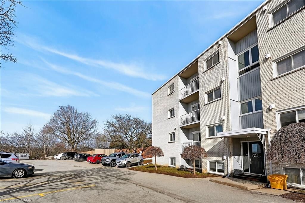 Property Photo:  37 Conroy Crescent 1  ON N1G 2V5 