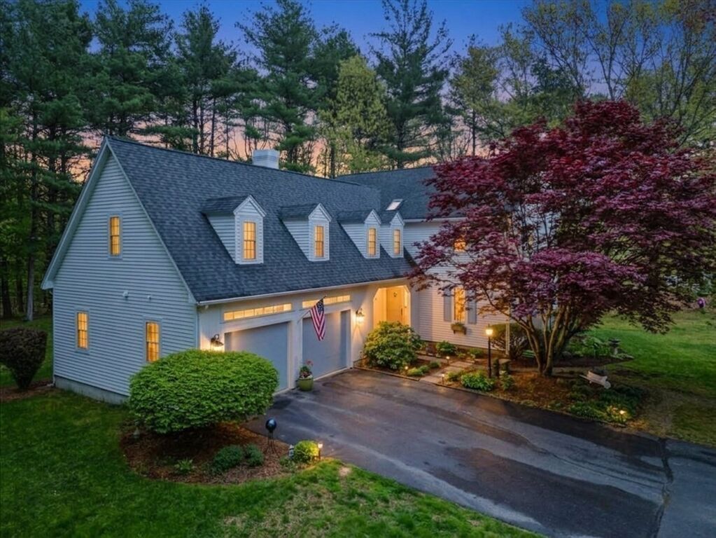 Property Photo:  6 New Pond Road  MA 01450 
