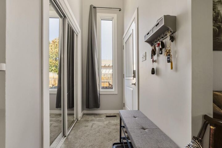 Property Photo:  20 Columbia Bay W  AB T1K 5A7 