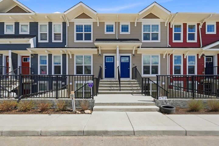 Property Photo: 7451 Falconridge Boulevard NE 1322 AB T3J 0Z8
